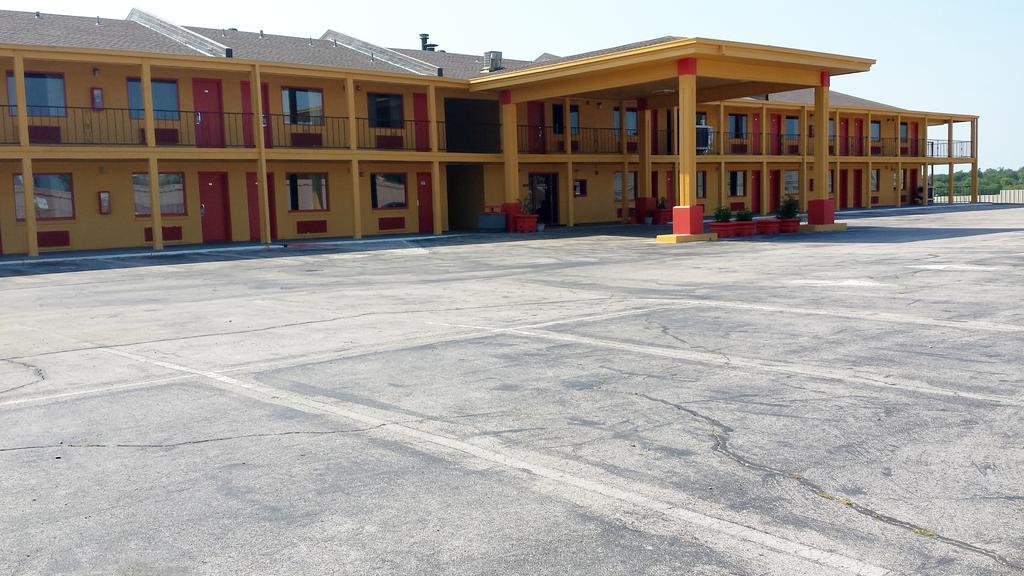 Park Hill Inn And Suites Oklahoma City Exterior foto